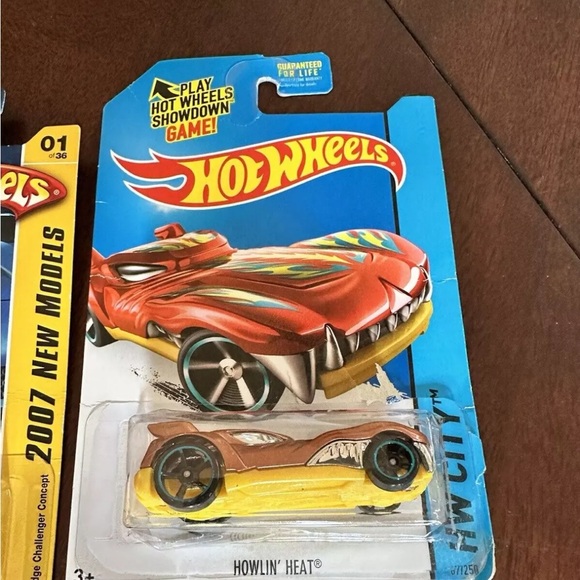 6 Vintage Hot Wheels Vehicles - So Fine Anglia Panel Challenger La Troca - Picture 7 of 9